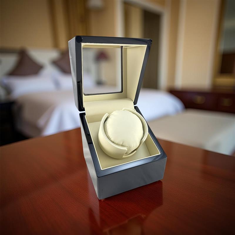 BX-635, Single (1) Watch Winder Glossy Black Matt MDF Smooth Finish