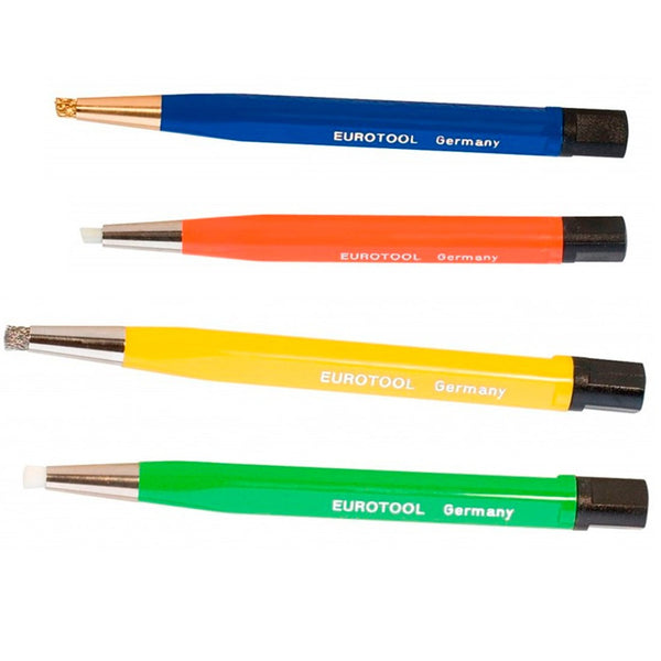 Scratch Brushes with Metal Ferrules